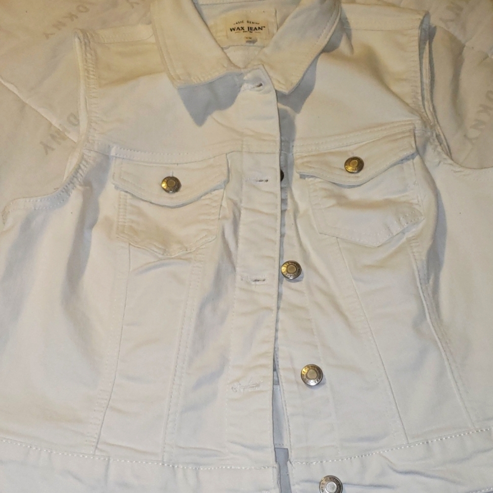 Jean Vest
